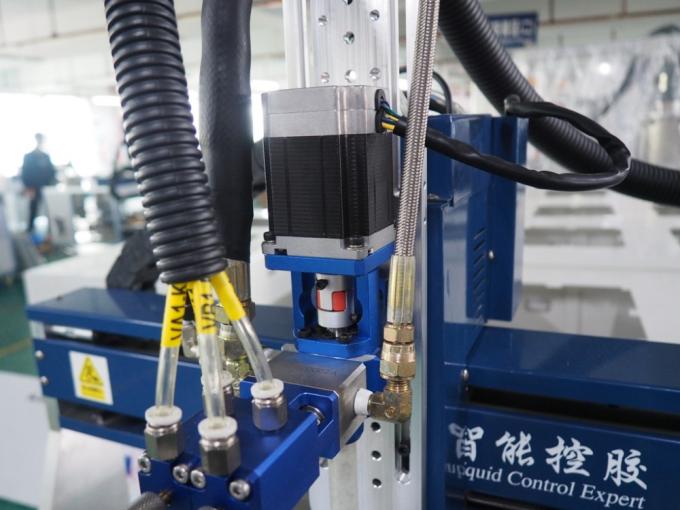 CCD Visual Bir Par&ccedil;a Yapıştırıcı dağıtım makinesi 60L tank kapasitesi 6